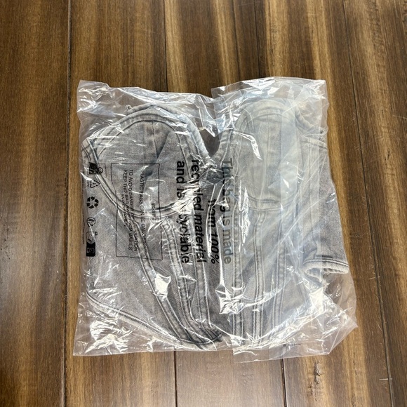 NWT PLT Washed Grey Dip Hem Bust Cup Denim Corset Top size US6 Grunge V Neck Low - Picture 5 of 8